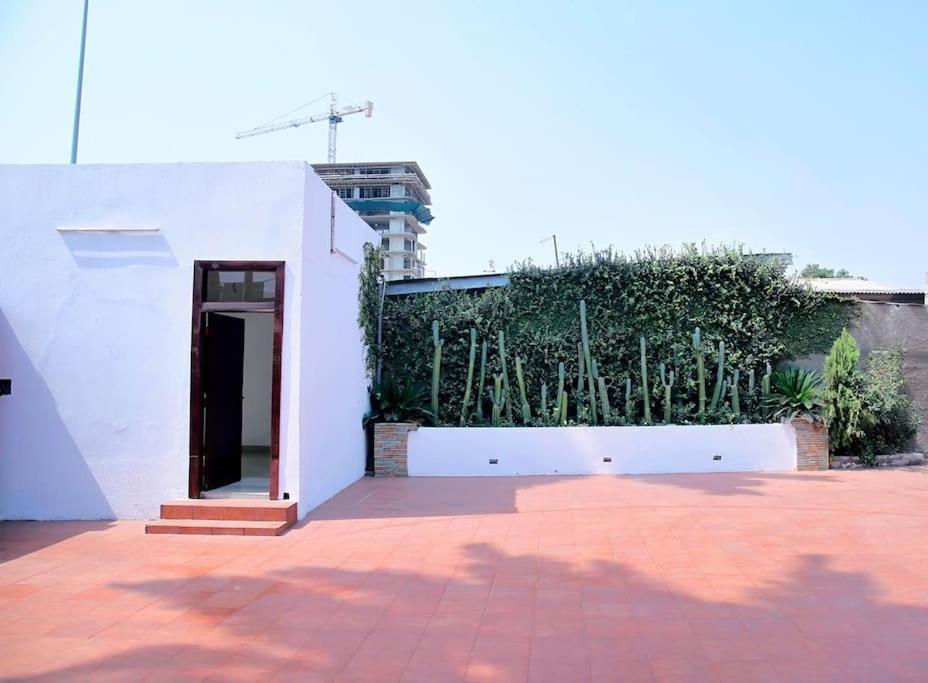 Petite'S Nest - Apartment 3 Accra Exterior photo